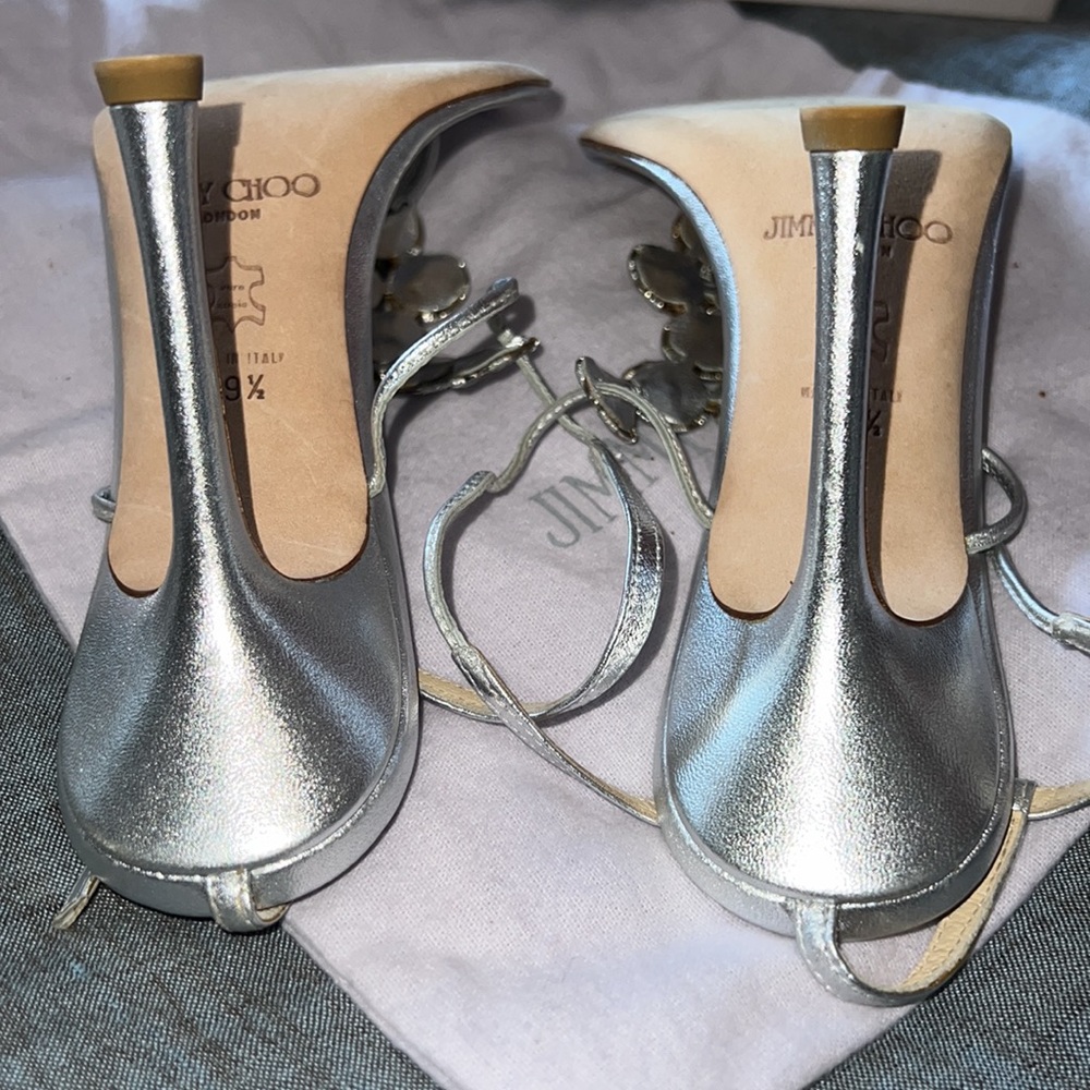 Jimmy Choo Silver Metallic Heels - Picture 4 of 6